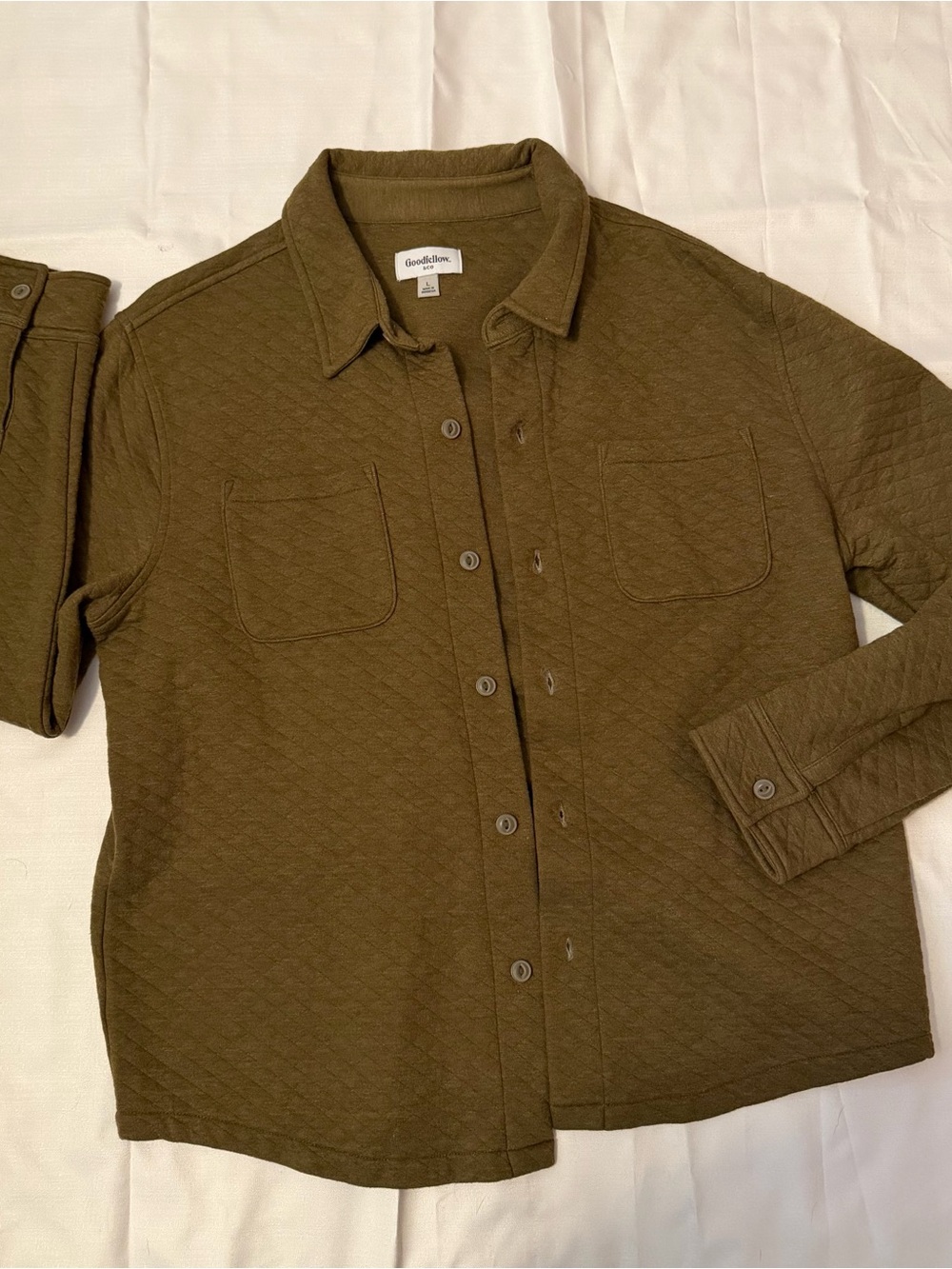Men’s quilted goodfellow button up size large